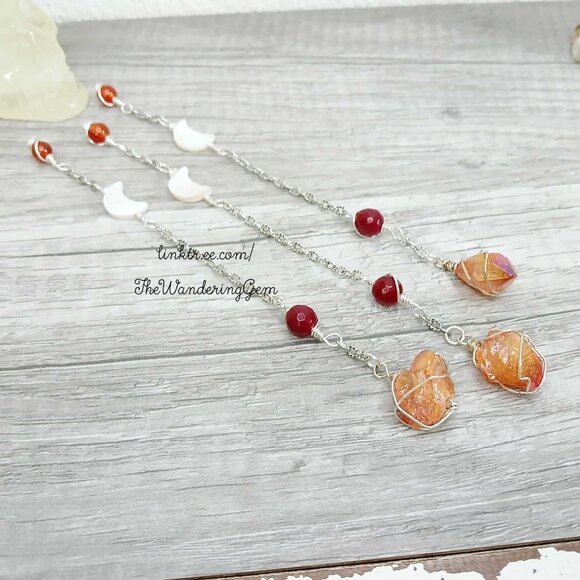 Gemstone Beaded Dowsing Pendulum, Carnelian Garnet Shell & Quartz, Moon, 6" - Picture 4 of 6